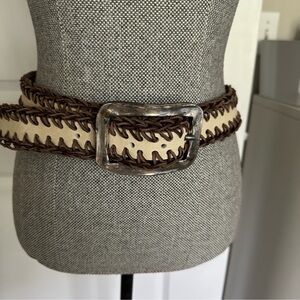 Genuine leather woven belt for women,made in Italy.